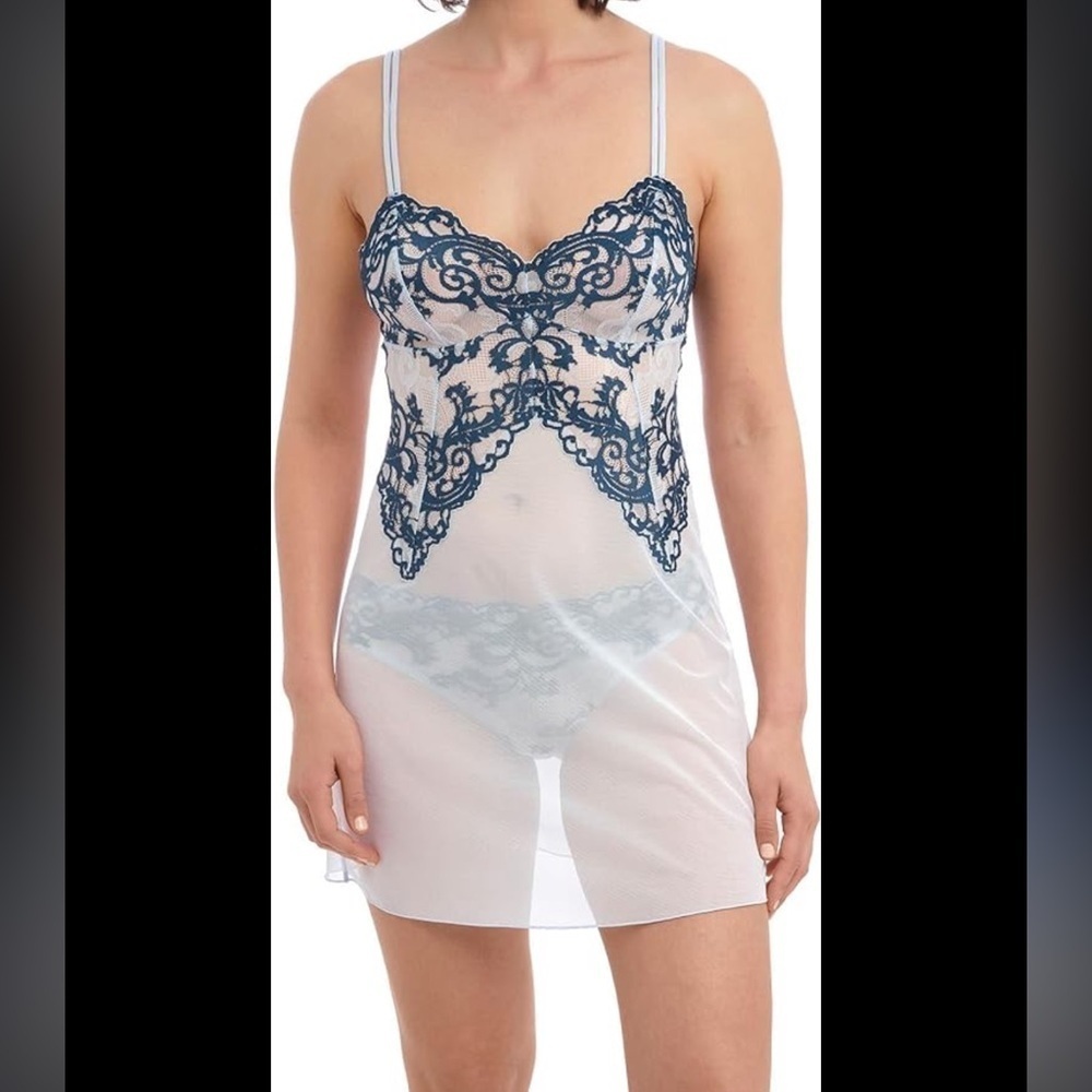 Wacoal slip nighty NWT
